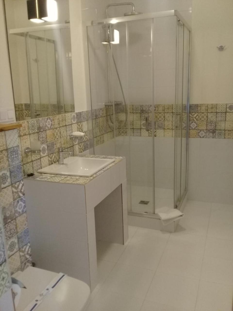 Hotel Valentyna à Briukhovychi Extérieur photo